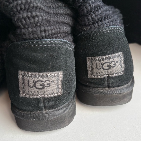 Ugg classic Cardy cable Knit Boots Suede Shearling Black  9 - Picture 10 of 15
